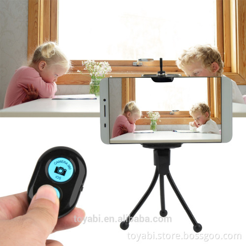 Selfie Stick Monopod Camera Shutter Fill LED 3 in 1 Lens Clip Tripod Bluetooth 3.0 Remote Shutter Control Fill LED Flash